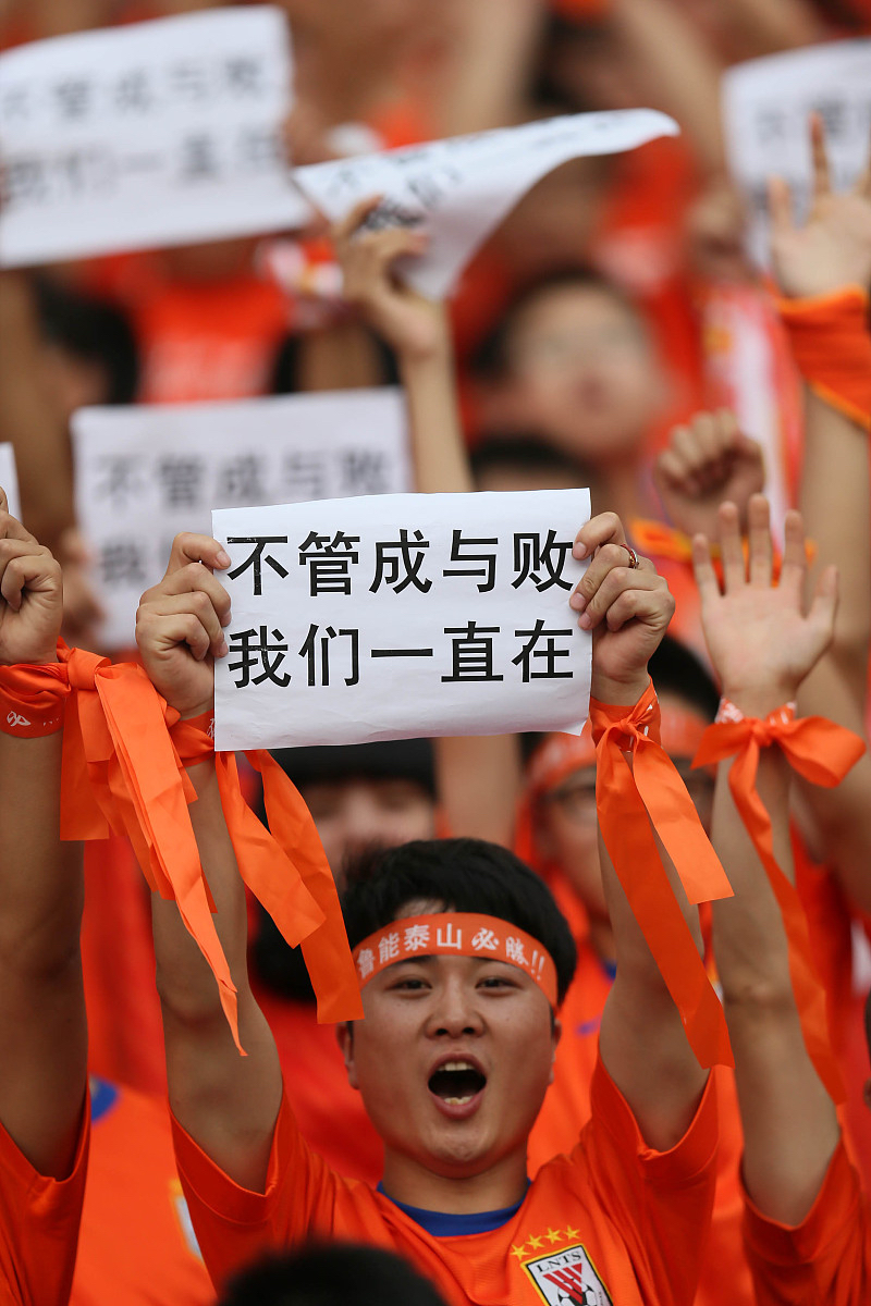 球队上演壮举，以惊人表现斩获胜利，声名大噪的简单介绍