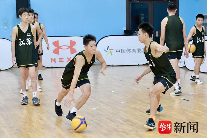 od体育-著名篮球学院举办训练营，吸引众多青少年参与的简单介绍