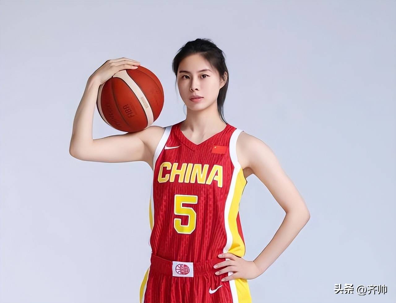 亚洲杯-王思雨19+7+7中国女篮擒韩国摘铜