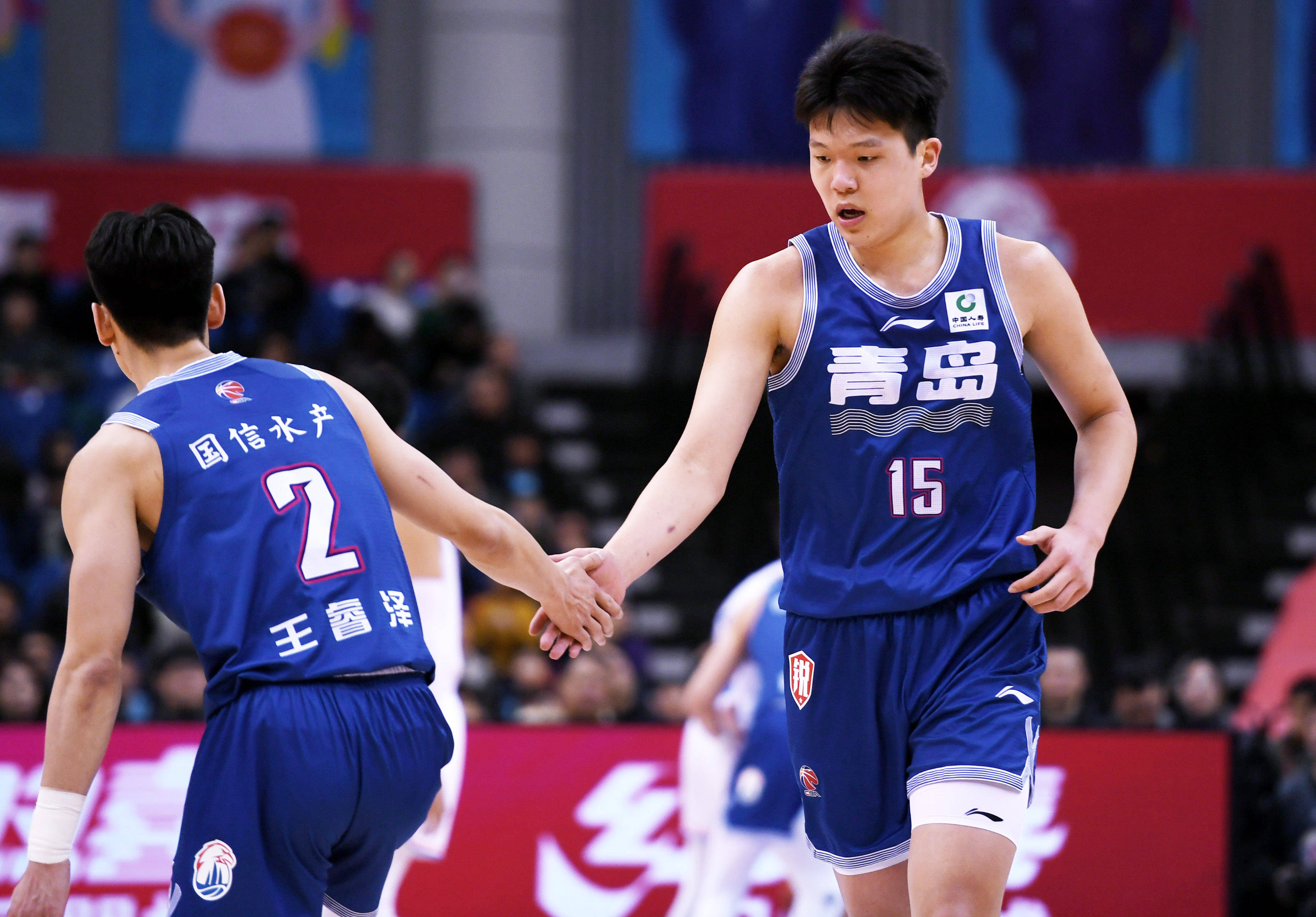 杨瀚森8+8+5+3篮板创新高夏联G4开拓者击败火箭